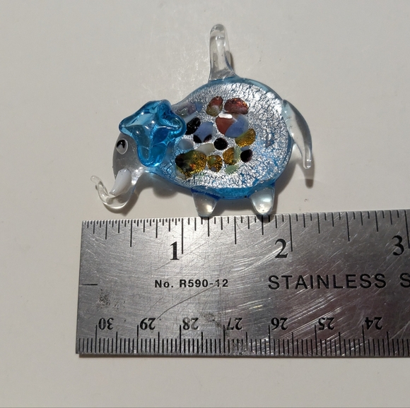 Handcrafted Lampwork Elephant Glass Pendant Bead - Picture 5 of 13